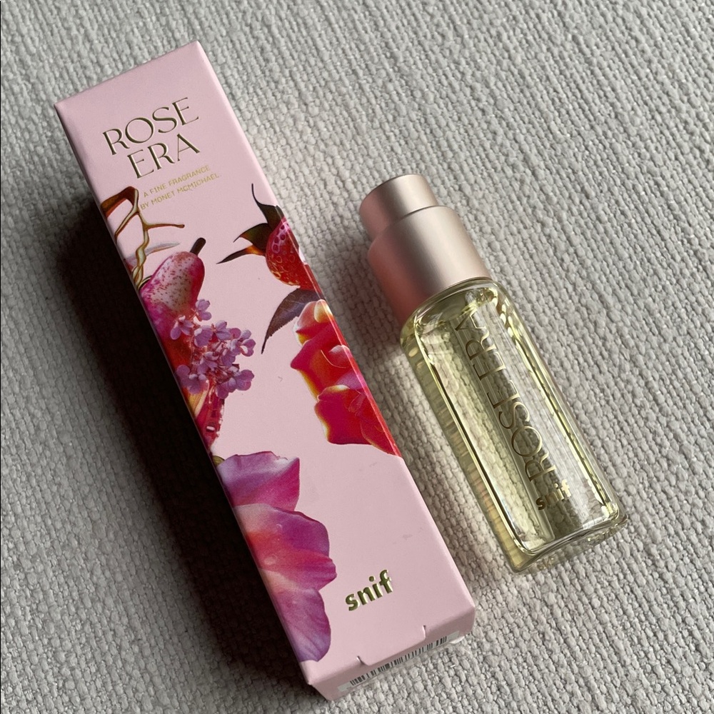 Snif fragrance Rose Era mini travel spray